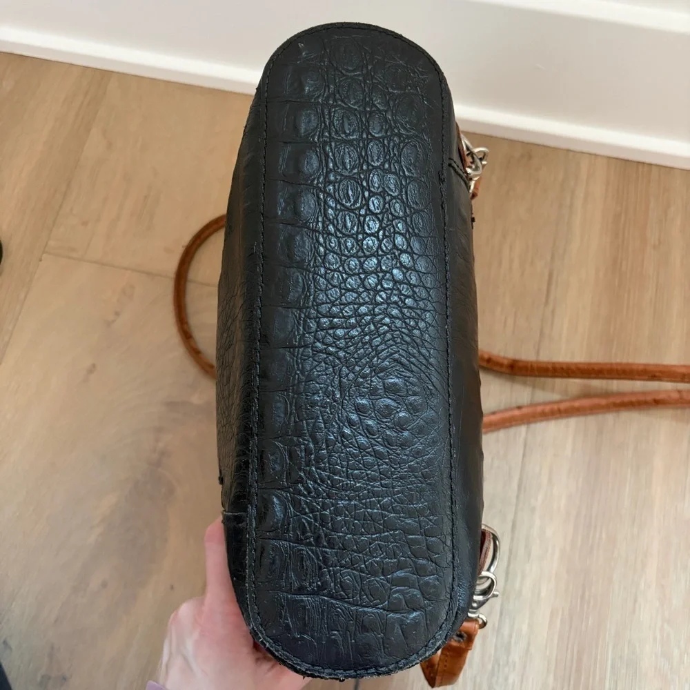 Moda In Pelle Gaia Croc Embossed Leather Convertible Backpack Shoulder Bag
